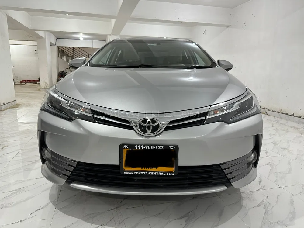 Toyota Corolla 2019 for Sale in Karachi Image-1
