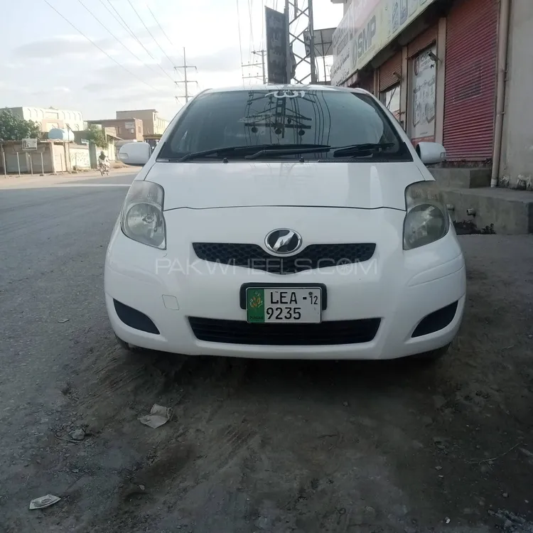Toyota Vitz 2008 for Sale in Peshawar Image-1