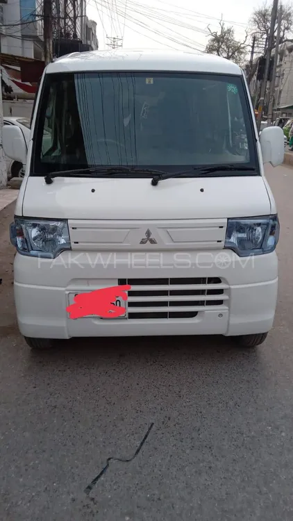 Mitsubishi Minicab 2013 for Sale in Peshawar Image-1
