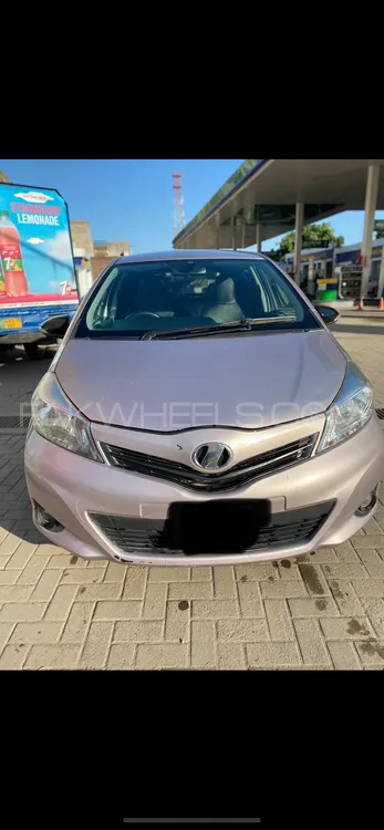 Toyota Vitz 2012 for Sale in Sialkot Image-1