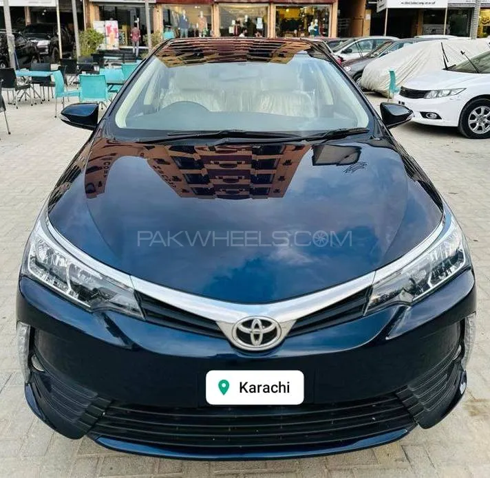 Toyota Corolla 2020 for Sale in Karachi Image-1
