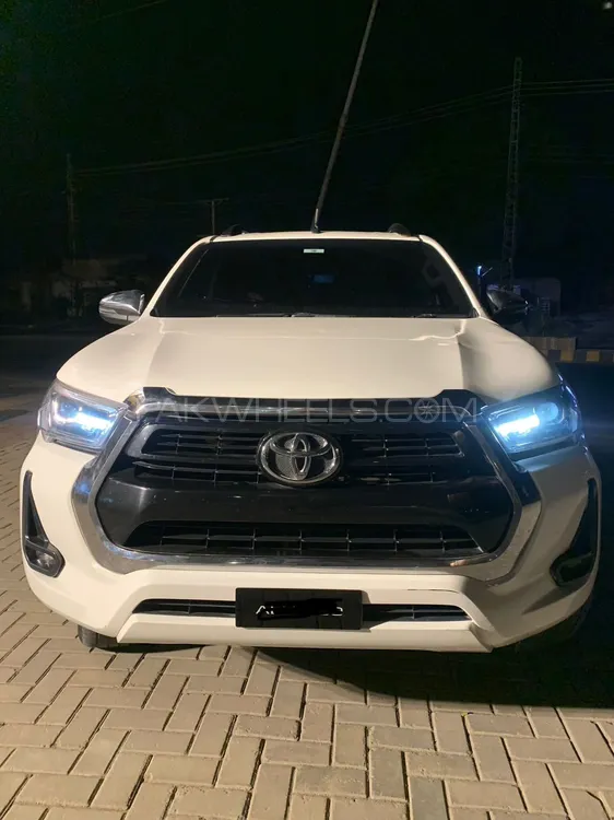 Toyota Hilux 2018 for Sale in Lahore Image-1