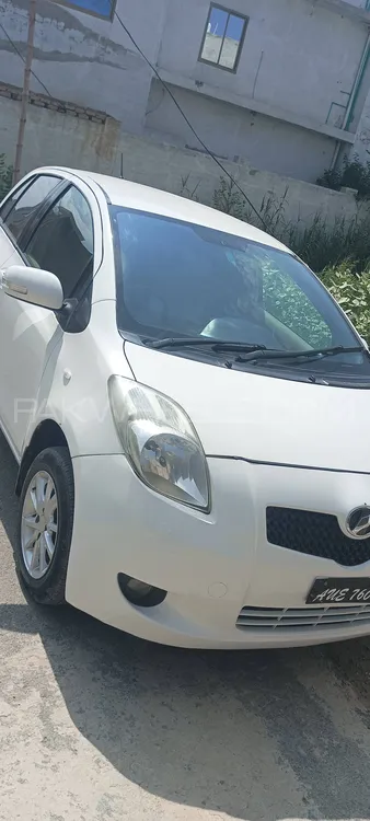 Toyota Vitz 2007 for Sale in D.G.Khan Image-1