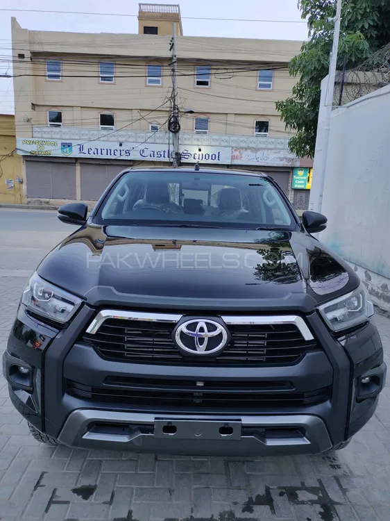 Toyota Hilux 2022 for Sale in Multan Image-1