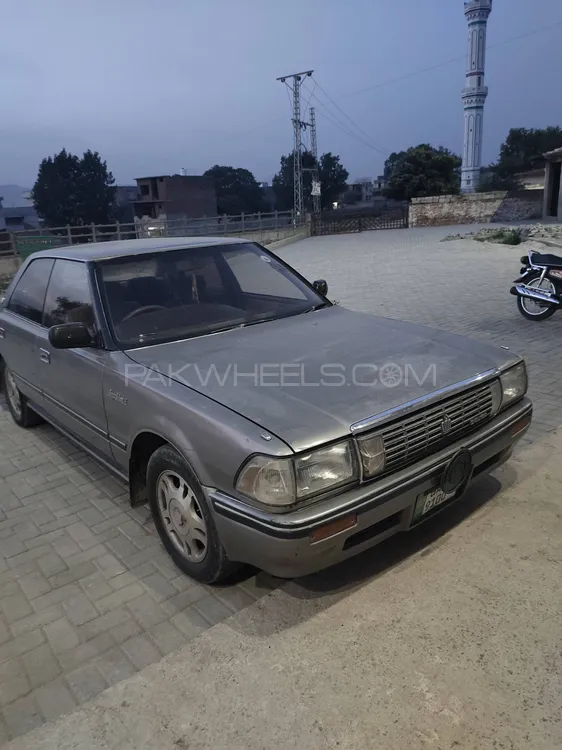 Toyota Crown 1989 for Sale in Islamabad Image-1