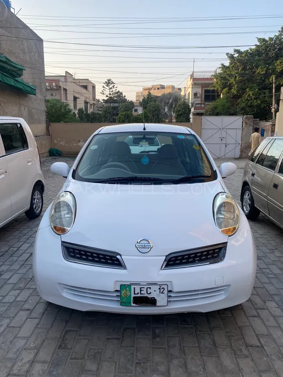 Nissan March 2009 for Sale in Lahore Image-1
