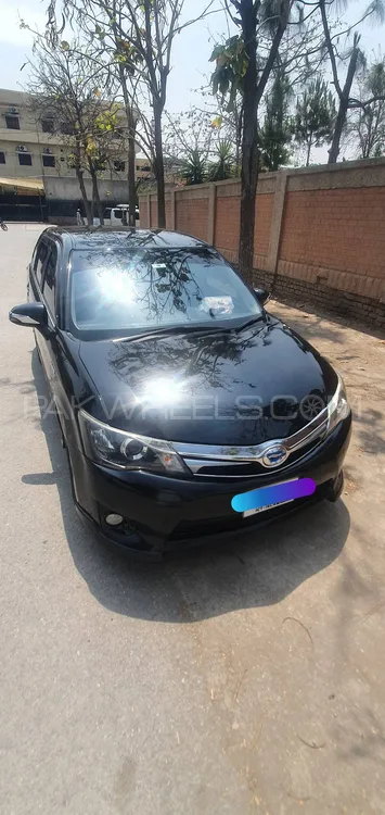 Toyota Corolla Fielder 2014 for Sale in Peshawar Image-1