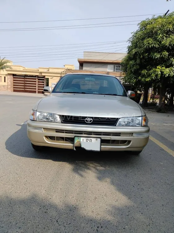 Toyota Corolla 2001 for Sale in Faisalabad Image-1