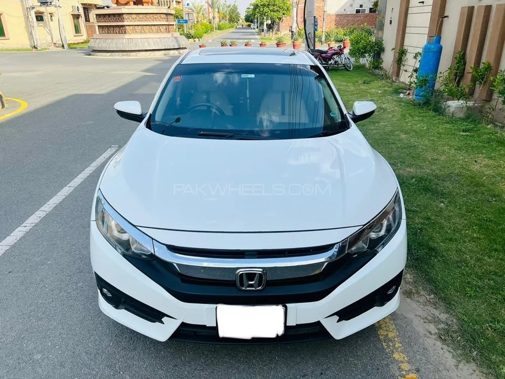 Honda Civic 2018 for Sale in Faisalabad Image-1
