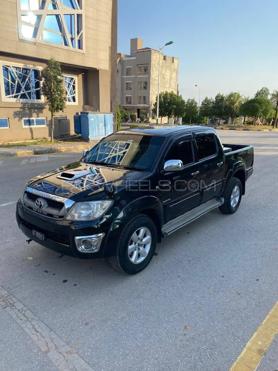 Toyota Hilux 2009 for Sale in Rawalpindi Image-1