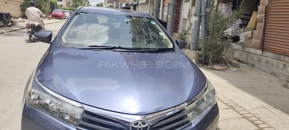 Toyota Corolla 2015 for Sale in Karachi Image-1