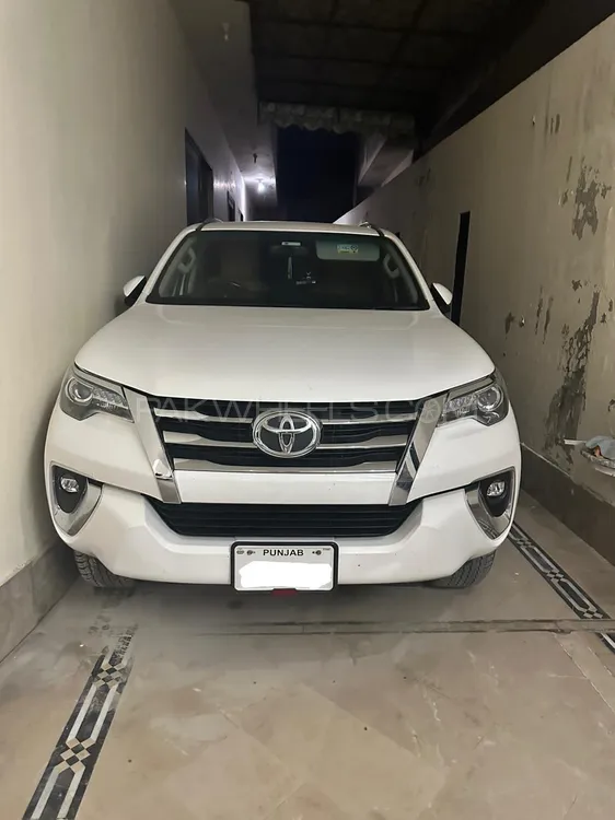 Toyota Fortuner 2021 for Sale in Faisalabad Image-1