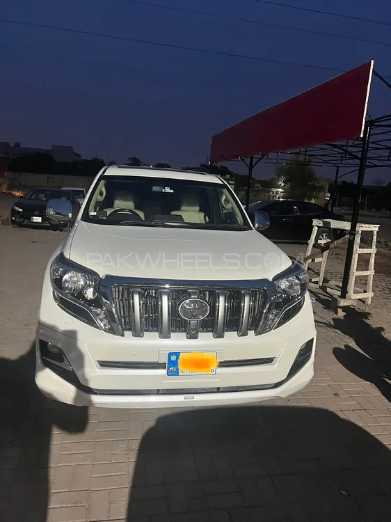 Toyota Prado 2015 for Sale in Rawalpindi Image-1
