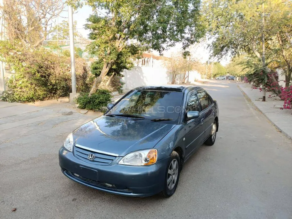 Honda Civic 2004 for Sale in Lahore Image-1