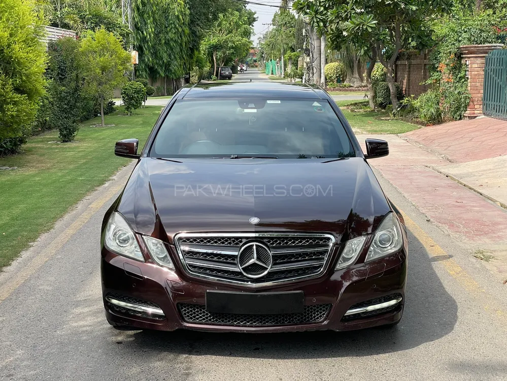 Mercedes Benz E Class 2013 for Sale in Lahore Image-1