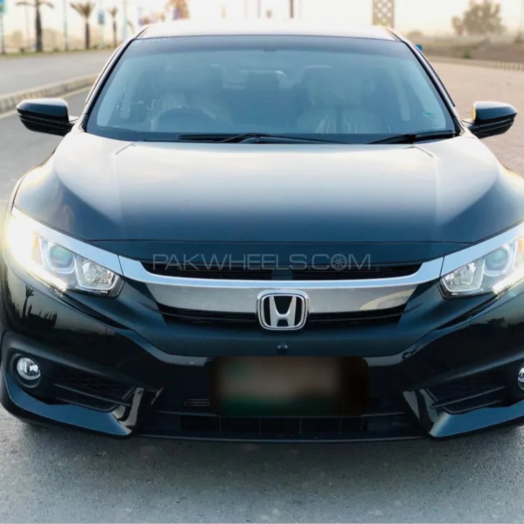 Honda Civic 2018 for Sale in Lahore Image-1