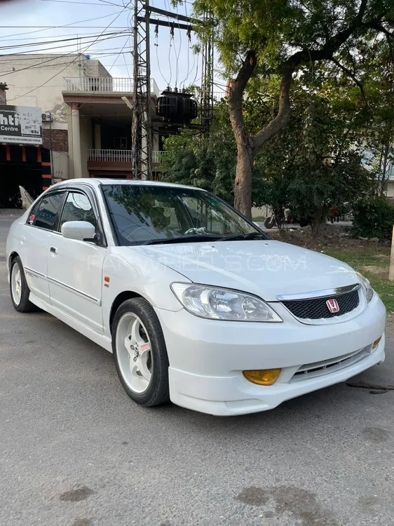 Honda Civic 2004 for Sale in Lahore Image-1