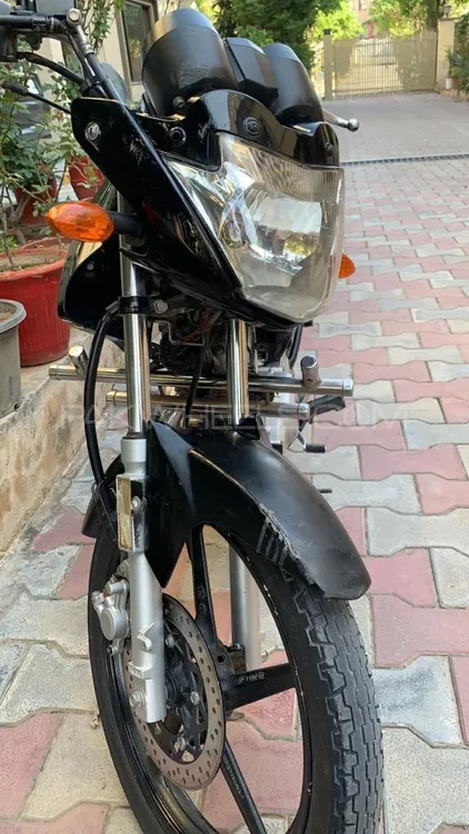 Yamaha YBR 125 2017 for Sale Image-1