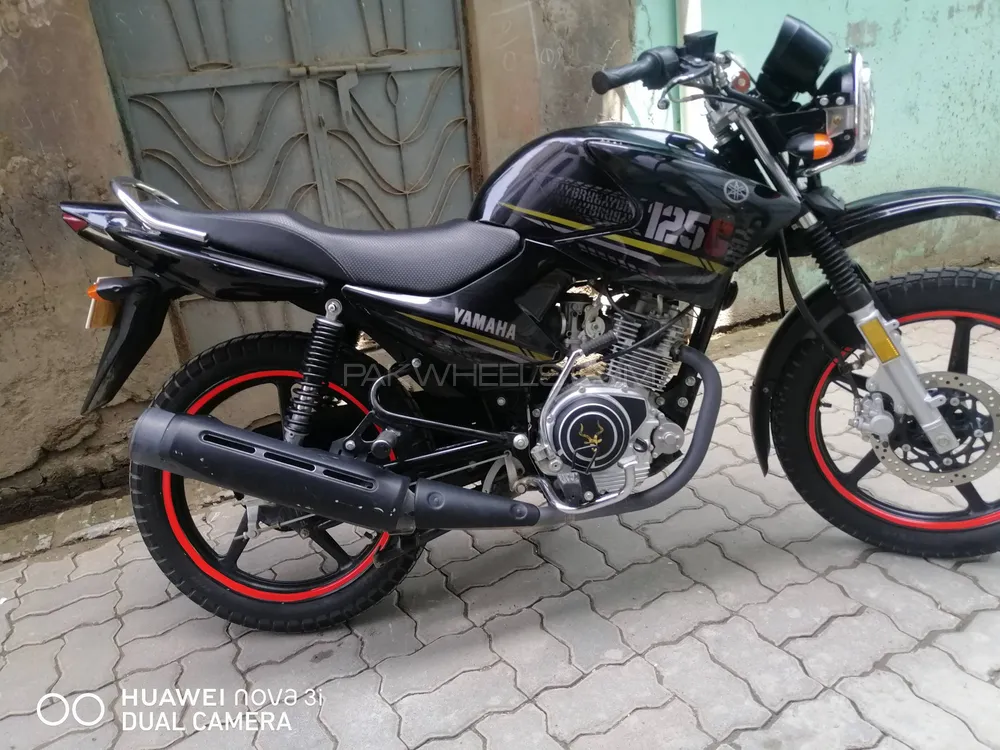 Yamaha ybr 125 on sale 2021 model