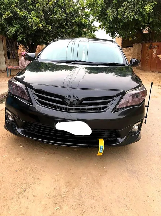 Toyota Corolla 2013 for Sale in Faisalabad Image-1