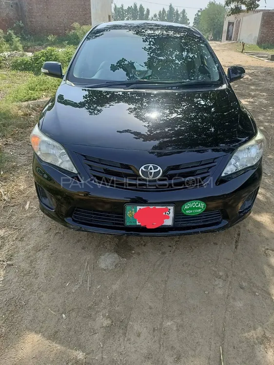 Toyota Corolla 2013 for Sale in Lahore Image-1