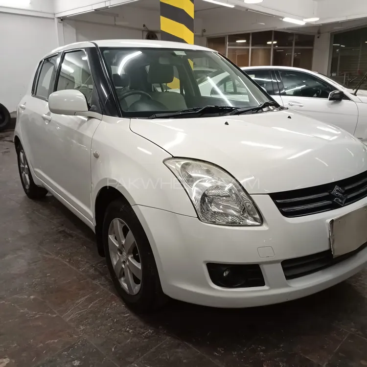 Suzuki Swift 2018 for Sale in Karachi Image-1