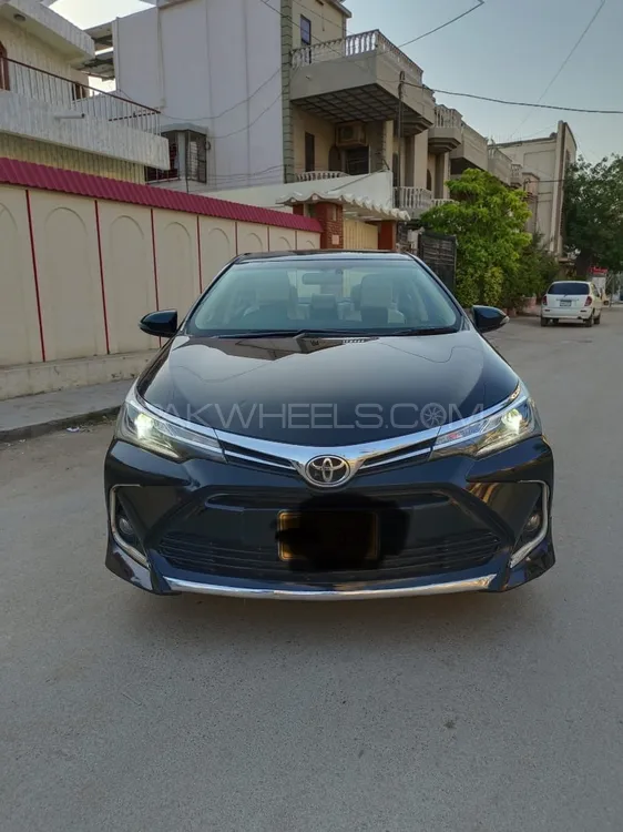 Toyota Corolla 2020 for Sale in Karachi Image-1