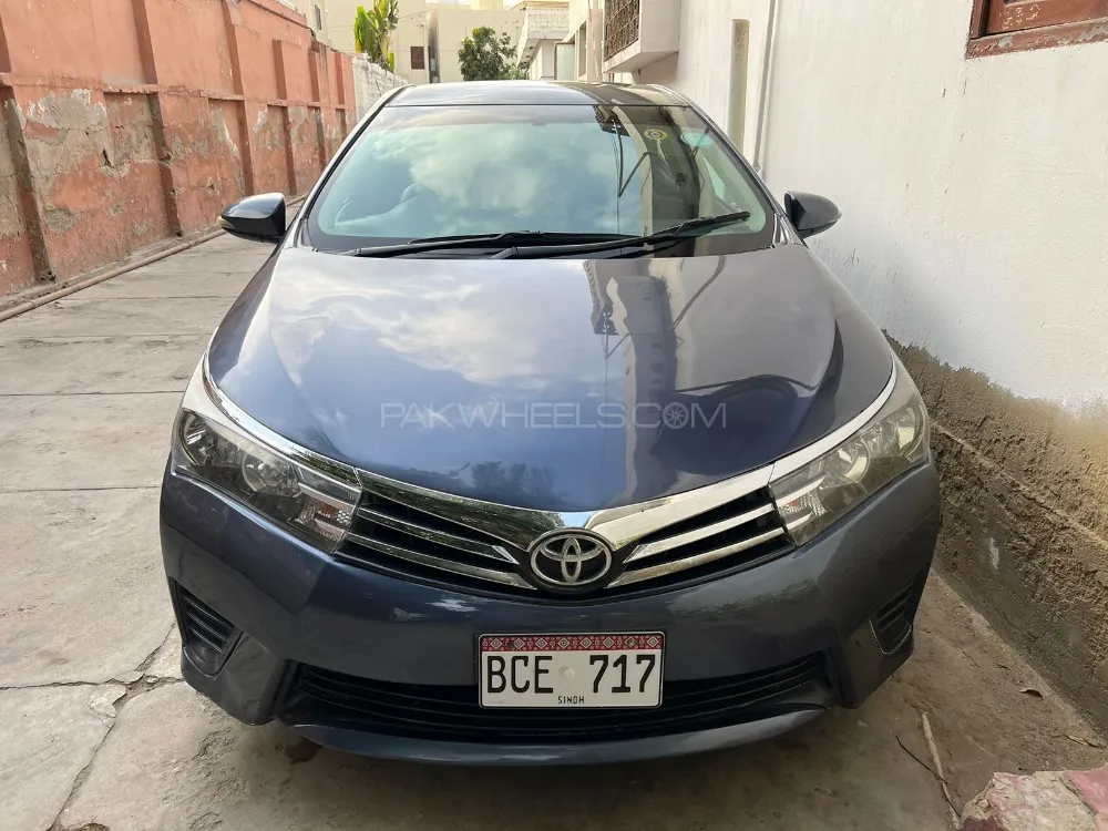 Toyota Corolla 2014 for Sale in Karachi Image-1