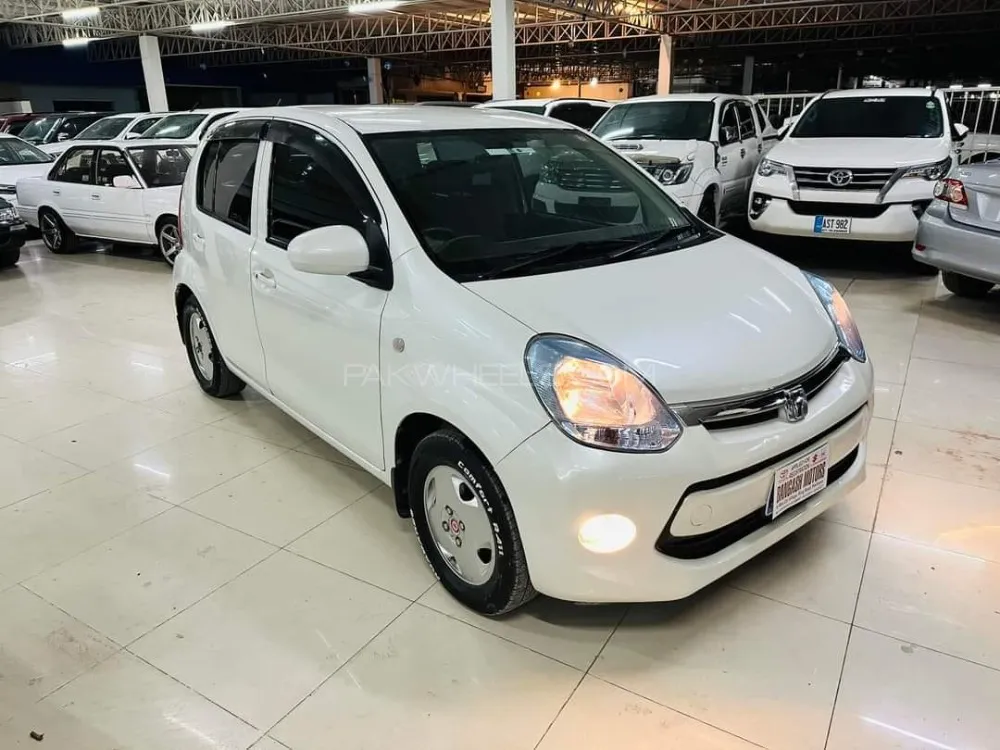 Toyota Passo 2014 for Sale in Peshawar Image-1