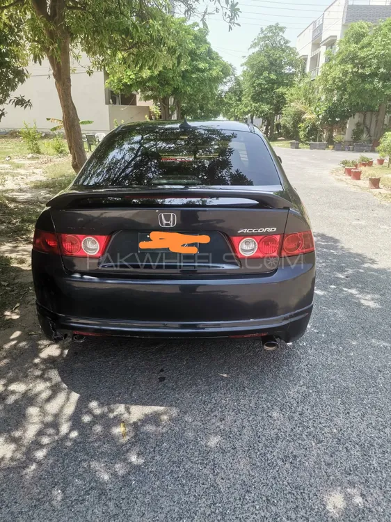 Honda Accord 2002 for Sale in Faisalabad Image-1