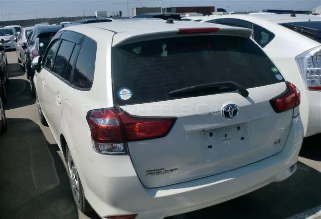 Toyota Corolla Fielder 2018 for Sale in Peshawar Image-1