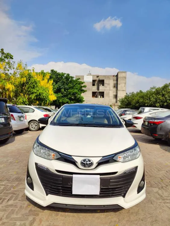 Toyota Yaris Sedan 2022 for Sale in Lahore Image-1
