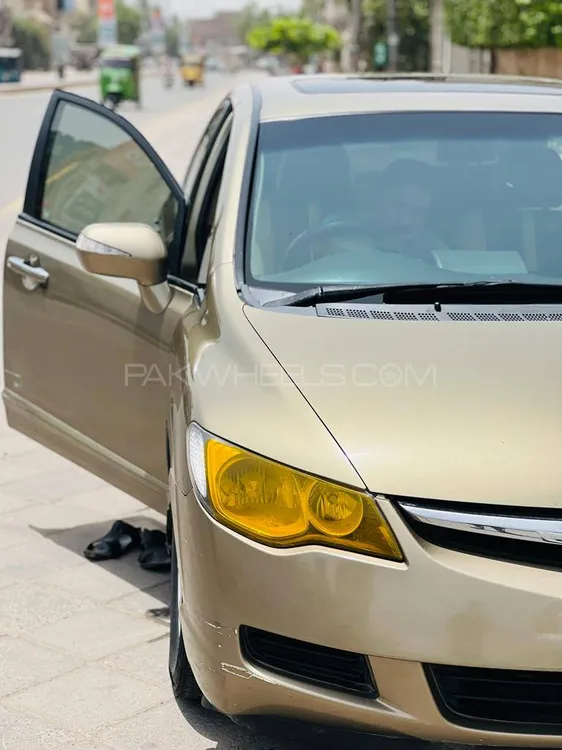 Honda Civic 2009 for Sale in Multan Image-1