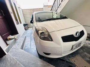 Toyota Vitz F 1.0 2006 for Sale