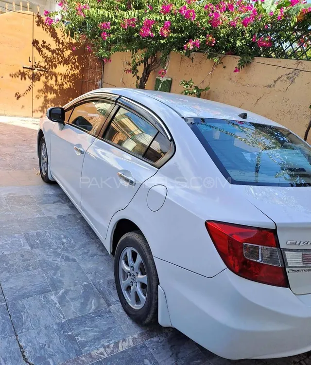 ہونڈا سوک 2014 for Sale in گجرات Image-1