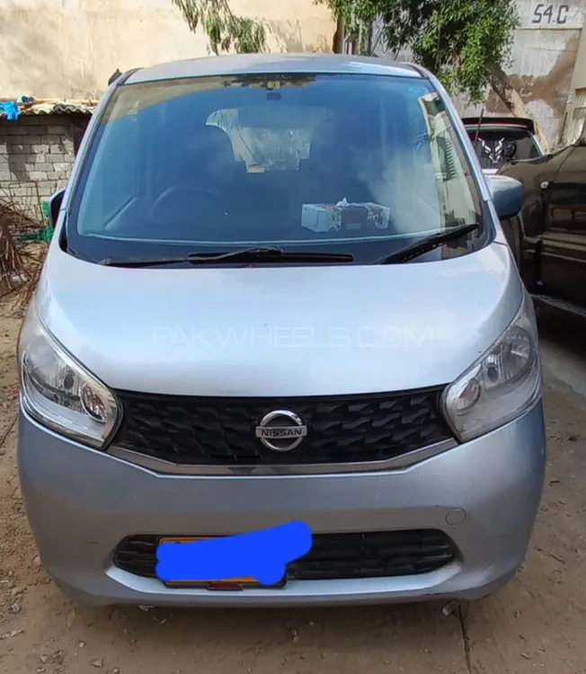 Nissan Dayz 2014 for Sale in Karachi Image-1