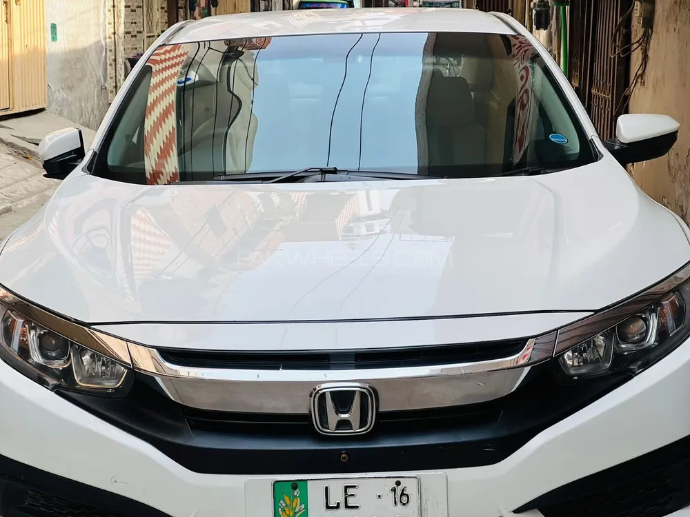 Honda Civic 2017 for Sale in Sahiwal Image-1