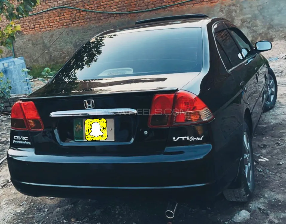 Honda Civic 2004 for Sale in Peshawar Image-1