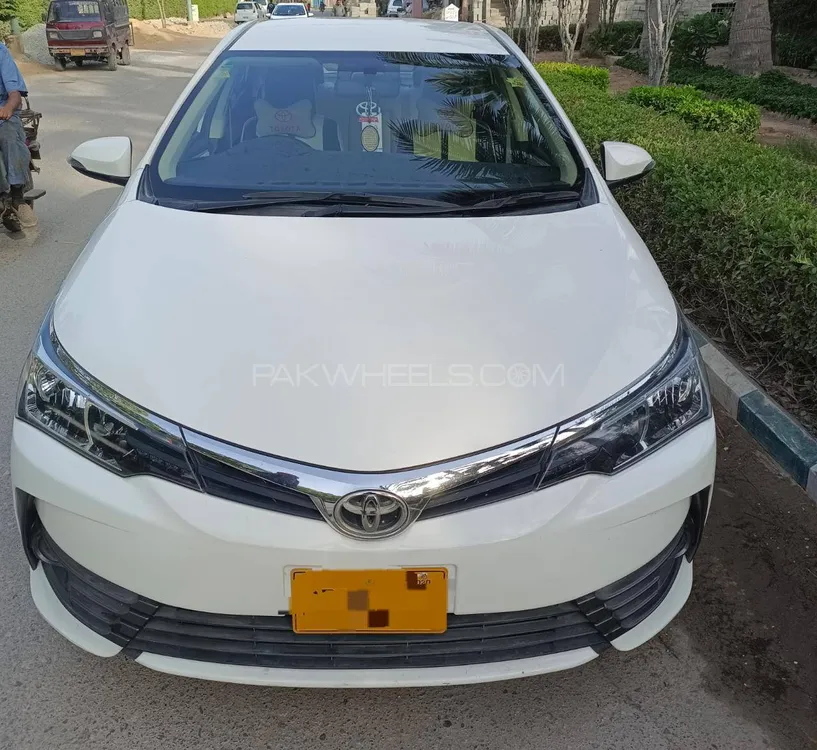 Toyota Corolla 2020 for Sale in Karachi Image-1
