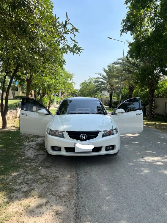 Honda Accord 2003 for Sale in Lahore Image-1