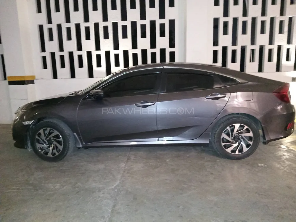 Honda Civic 2019 for Sale in Karachi Image-1