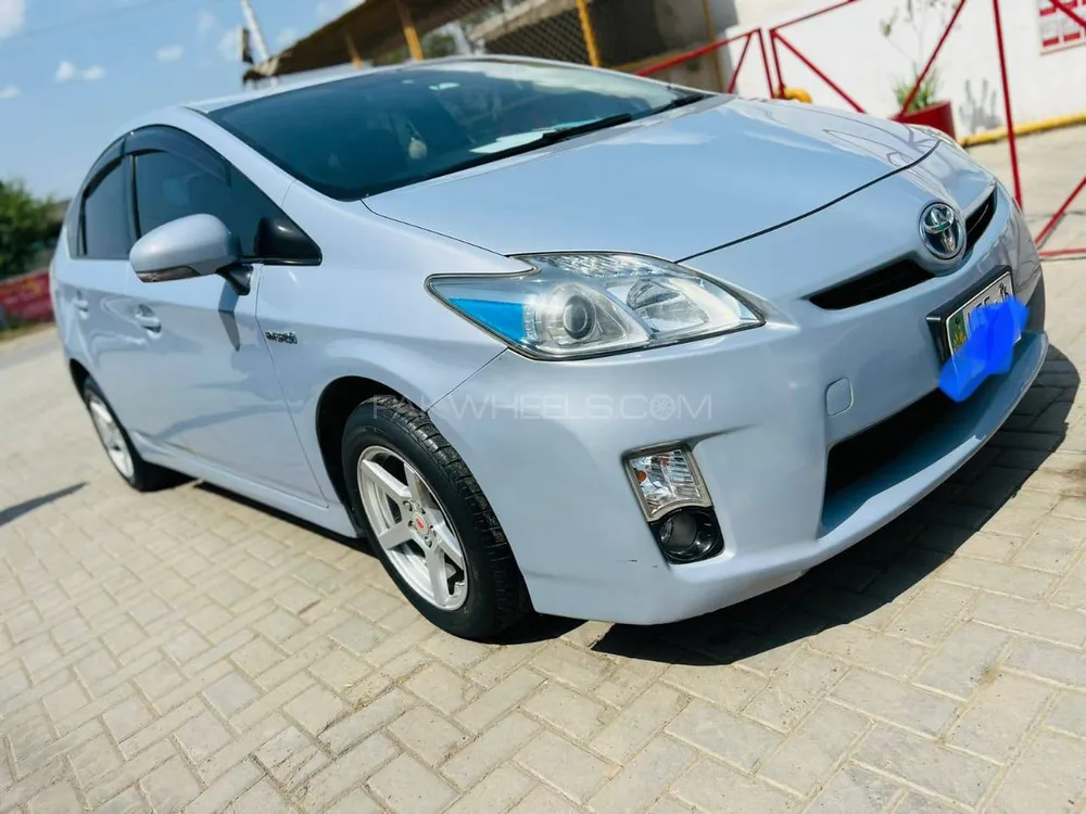 Toyota Prius 2011 for Sale in Rawalpindi Image-1
