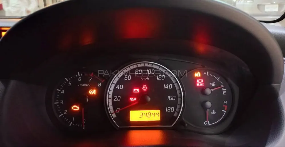 Suzuki Swift 2018 for Sale in Islamabad Image-1