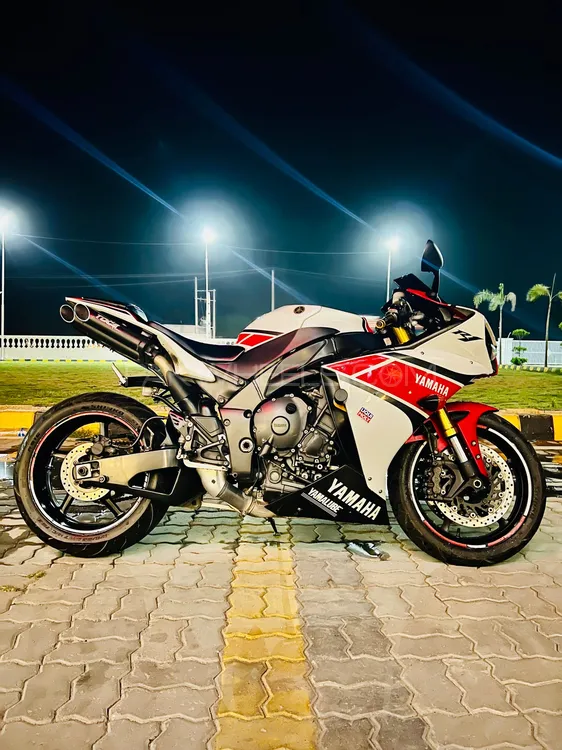 Yamaha YZF-R1 2012 for Sale Image-1