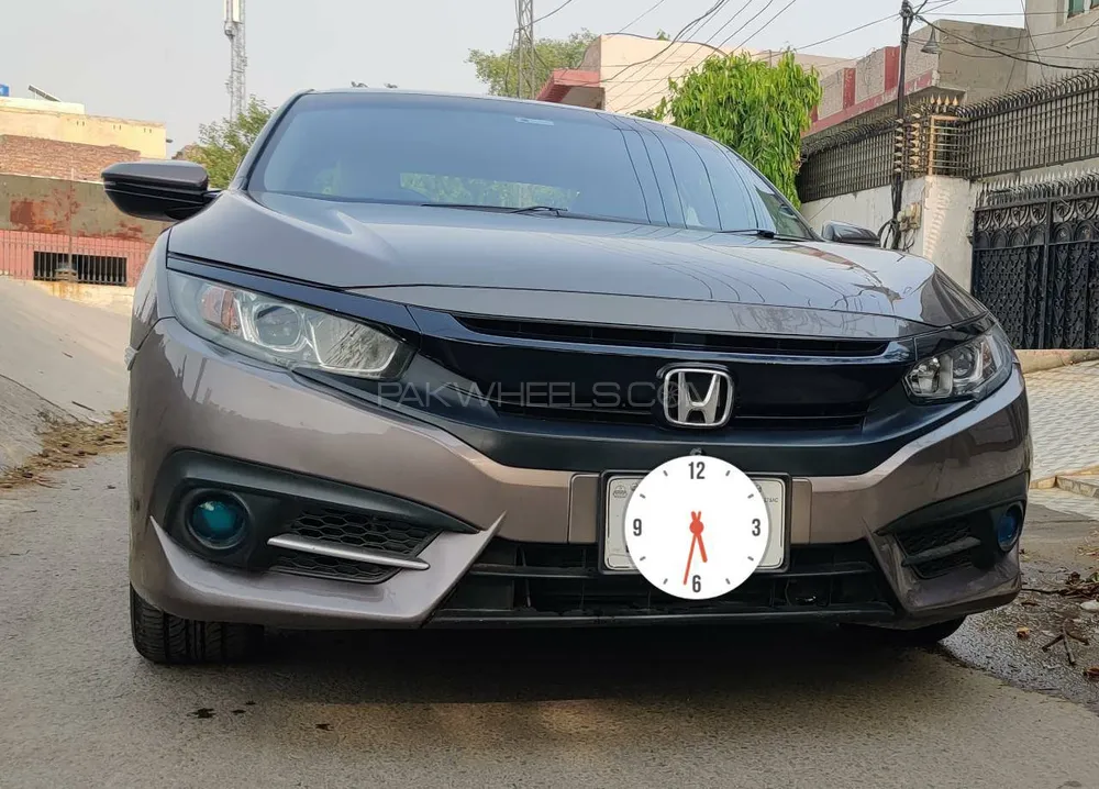 Honda Civic 2018 for Sale in Lahore Image-1