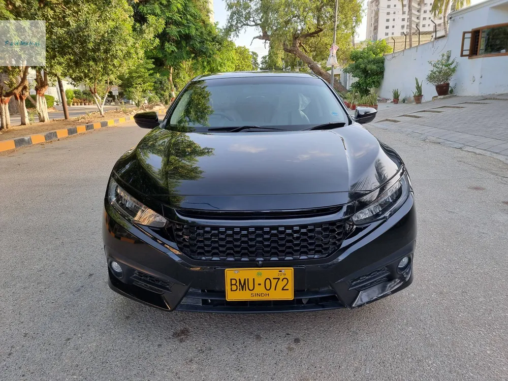 Honda Civic 2018 for Sale in Karachi Image-1