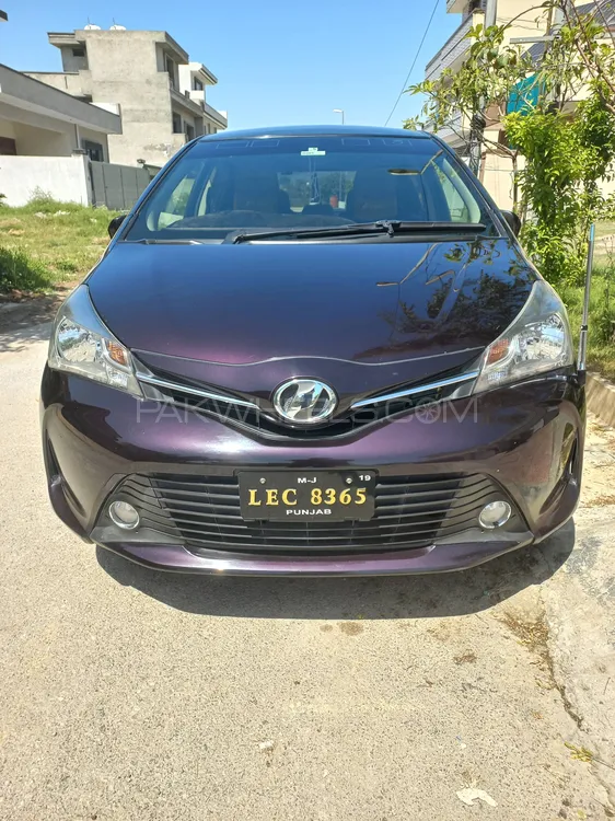 Toyota Vitz 2015 for Sale in Wah cantt Image-1