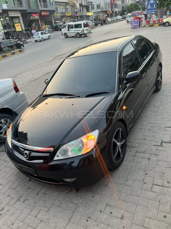 Honda Civic 2004 for Sale in Islamabad Image-1