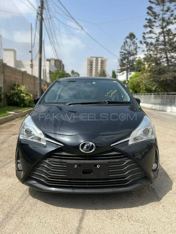 Toyota Vitz 2019 for Sale in Karachi Image-1