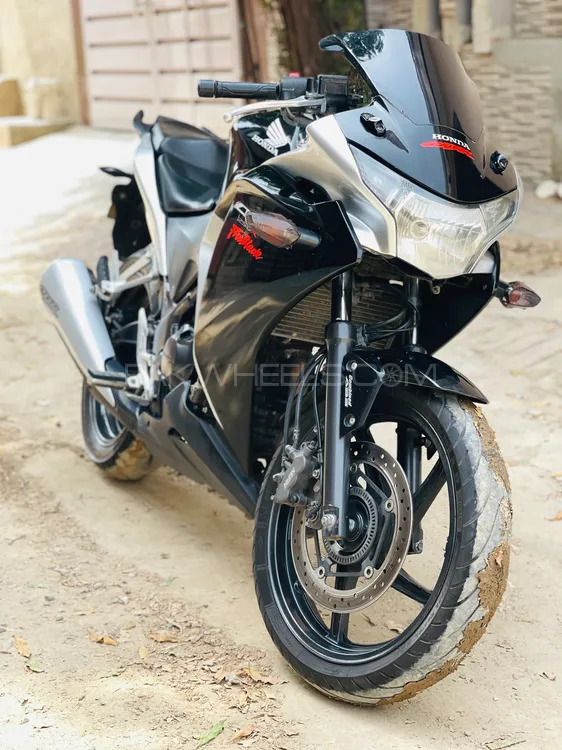 Used Honda CBR250 RR 2014 Bike for sale in Raiwind 467821